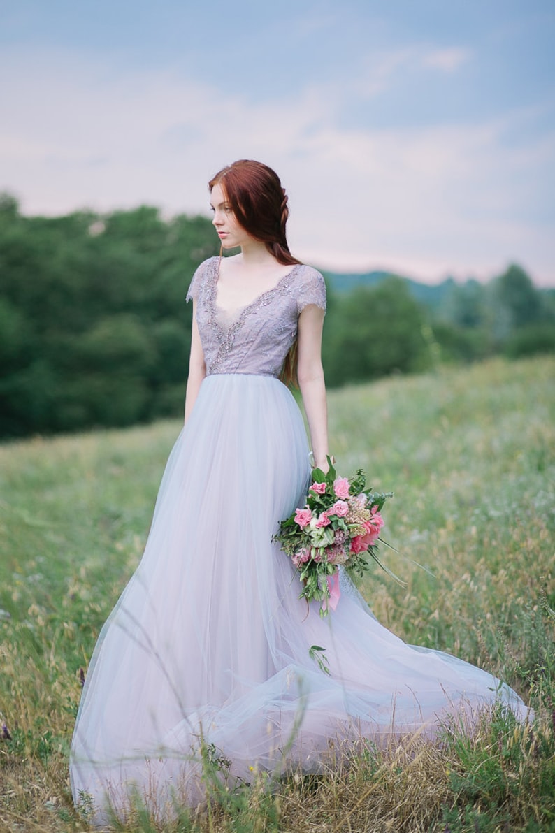 Lavanda tulle bohemian wedding gown with cup sleeves and hand embroidery lace top