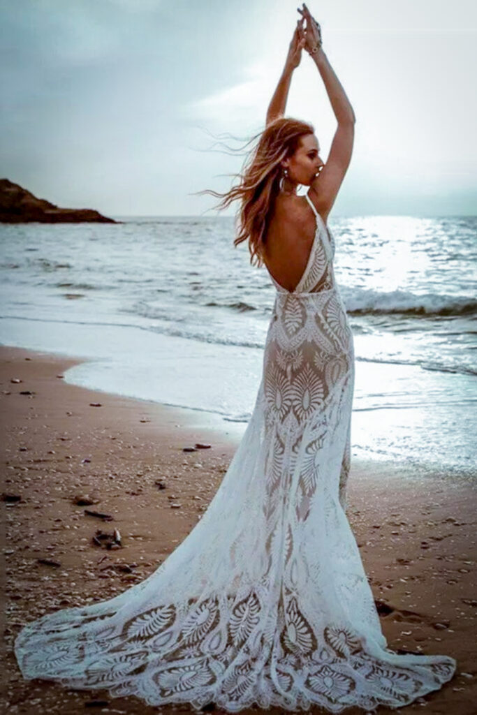 Inspiration Bride Dress - Nomadic Style Girl